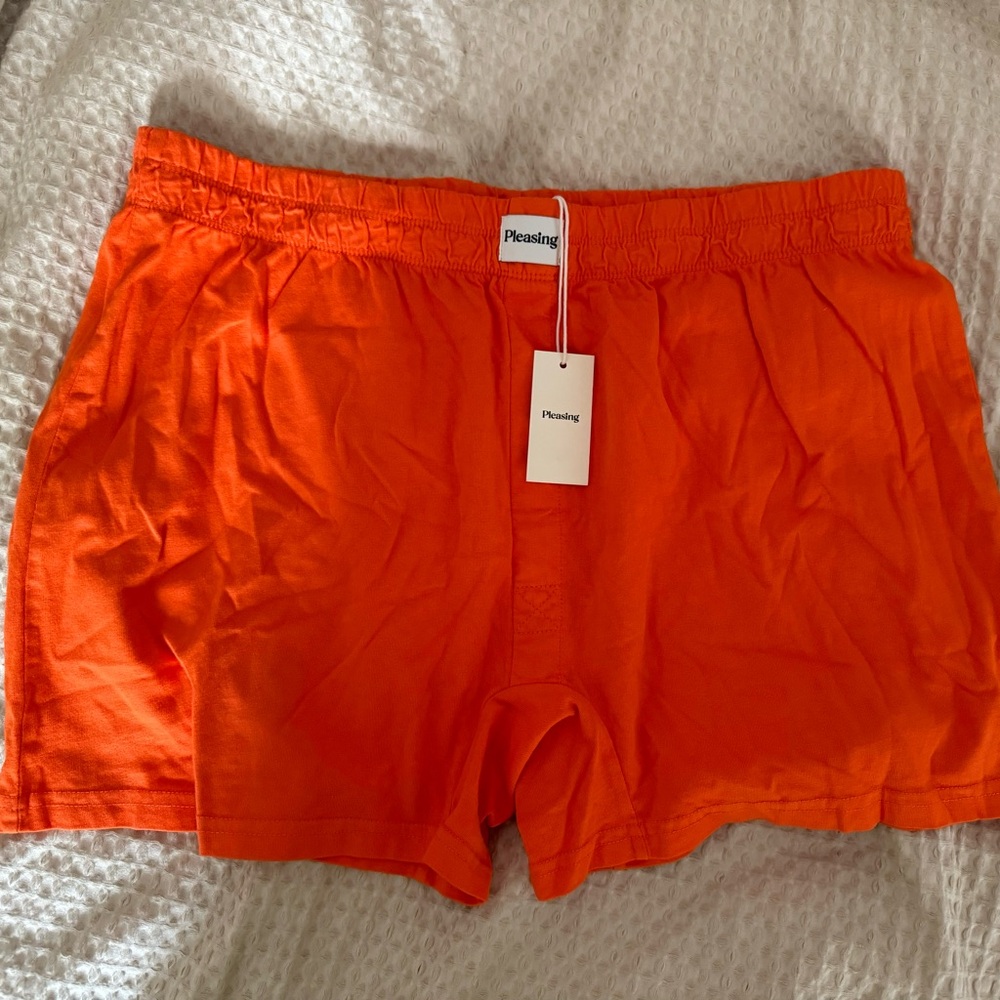 NWT Pleasing Sleepover Short